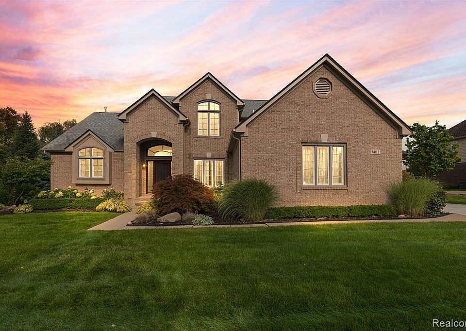 3402 Oxford W, Auburn Hills, MI 48326 Zillow