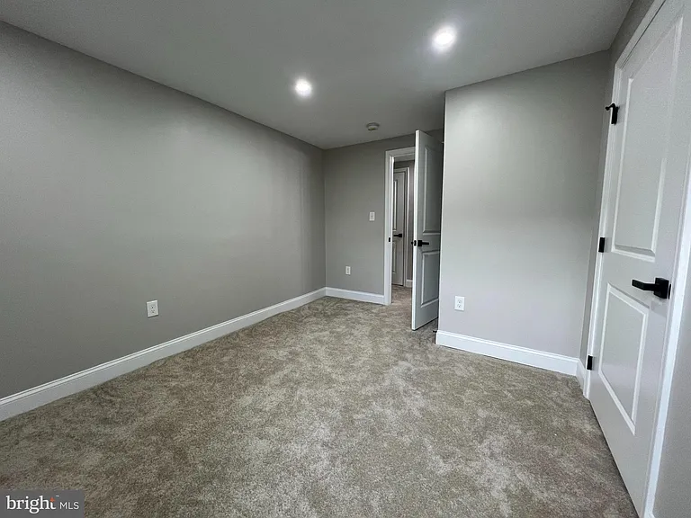 717 N Collington Ave — Photo 21