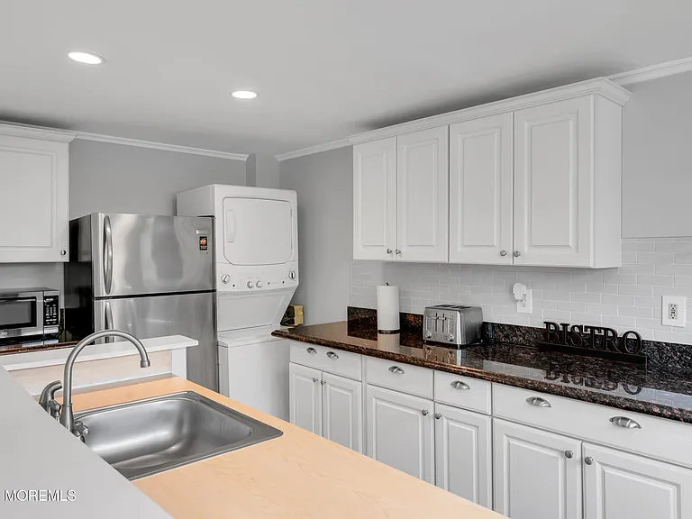 512 Main Ave #4 — Photo 17
