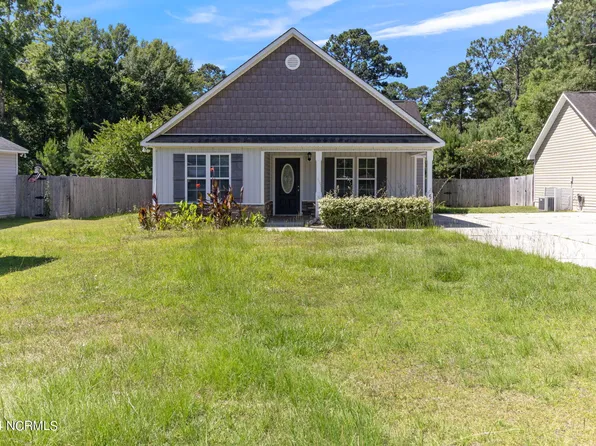 516 Old Folkstone Road, Holly Ridge, NC 28445
