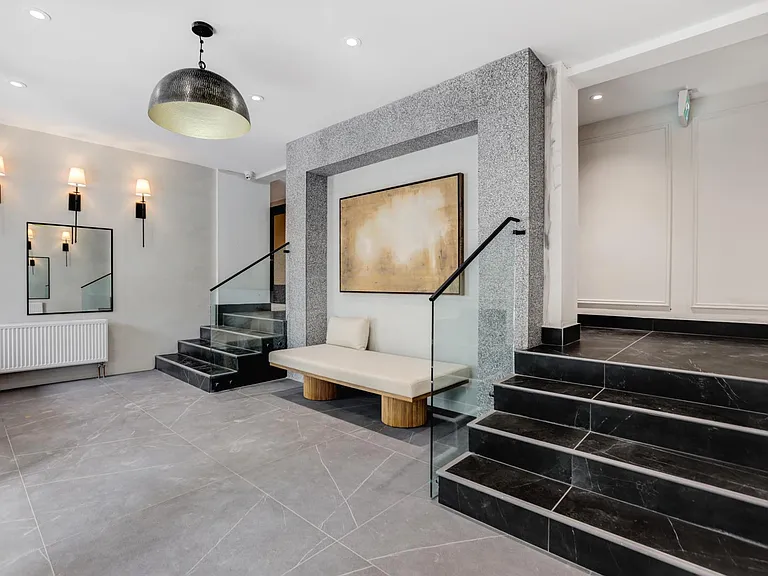 325 Besserer St — Photo 5