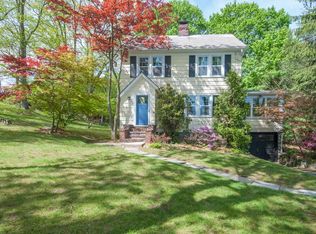 273 Pemberwick Rd, Greenwich, CT 06831