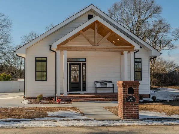 205 Pine St, Greer, SC 29650