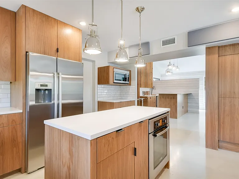3404 Rivercrest Dr — Photo 10