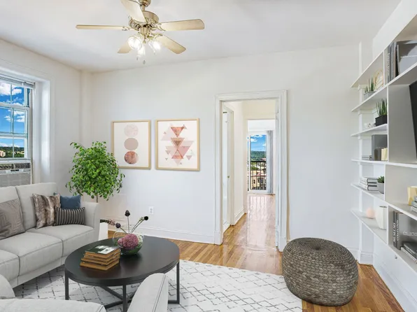 The Melwood, 1803 Biltmore St NW APT 200, Washington, DC 20009