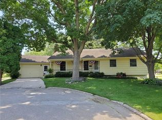 2627 Marengo Dr, Perry, IA 50220