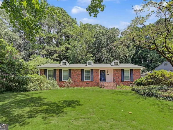 2037 Desmond Dr, Decatur, GA 30033