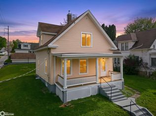 315 Lewis St, Burlington, IA 52601