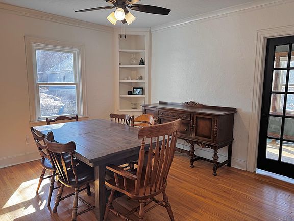 4th image of 3118 Dearborn Blvd