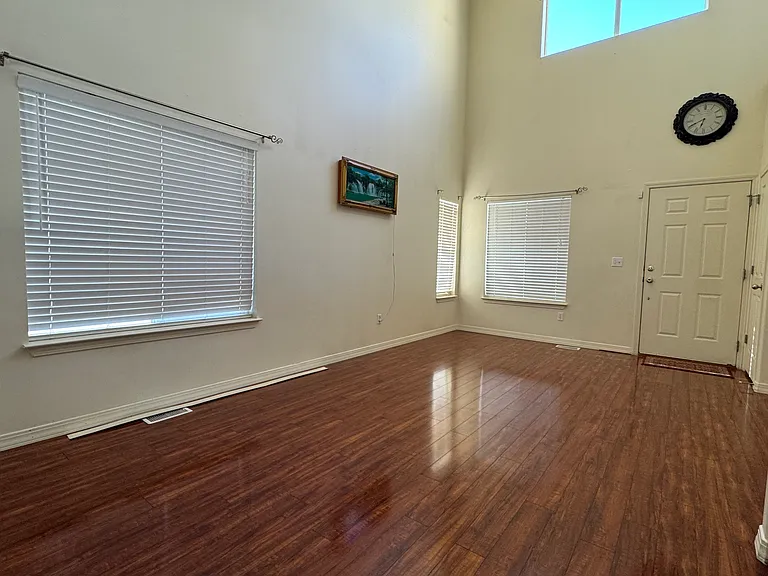 5037 W White Diamond Way — Photo 7