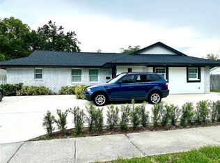 588 Lake Howell Rd, Maitland, FL 32751