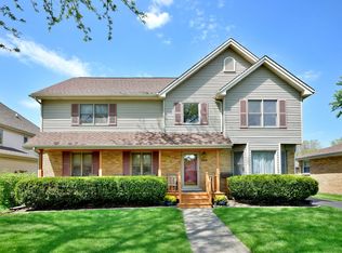 305 E Madison St, Elmhurst, IL 60126