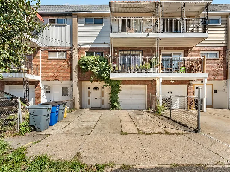 30 Skyline Dr #3 — Photo 29