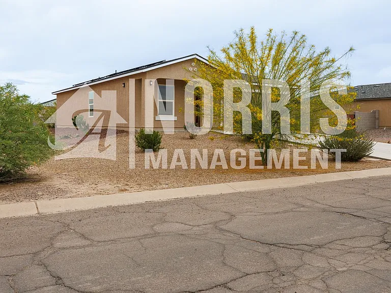 11164 W Xavier Dr — Photo 2