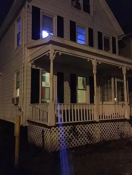 7 bed, 2.5 bath, 2000 sqft, $5,000 — Photo 3
