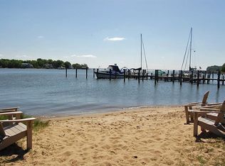 1510 Gordon Cove Dr, Annapolis, MD 21403