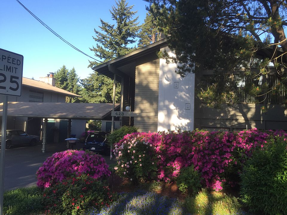 Street View from 99th