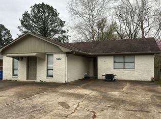2435 Tyler St, Conway, AR 72034