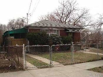2nd image of 204 34 47th Ave