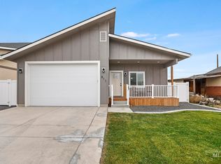 811 4th Ave W, Twin Falls, ID 83301