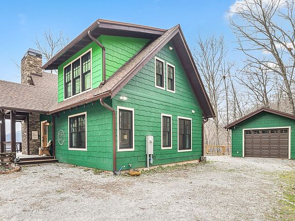 4th image of 640 Garden Branch Rd