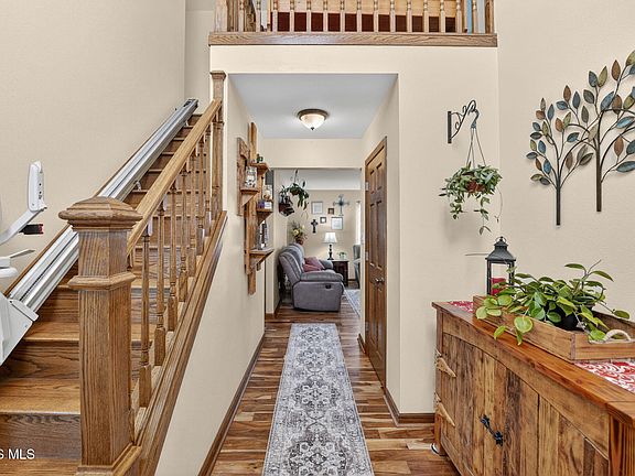 5th image of 21906 Anderson Rd