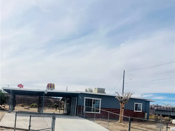 1688 Riverside Dr, Barstow, CA 92311
