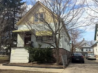 2255 S 5th St, Milwaukee, WI 53207