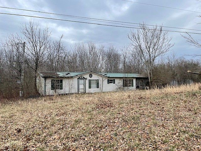 2nd image of 1381 Floyd Hudgens Rd
