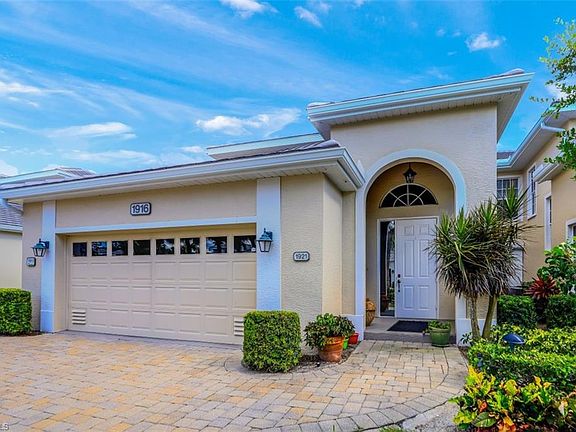 2nd image of 1916 Seville Blvd Unit 1921