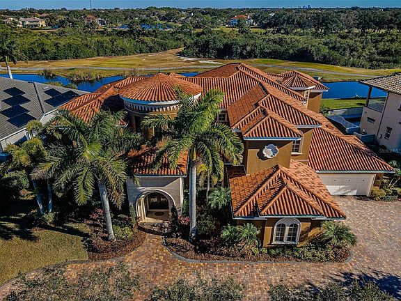 3rd image of 9209 Silverthorn Rd