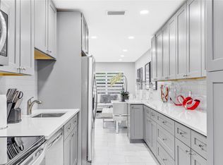 251 NW 76th Ave APT 204, Margate, FL 33063