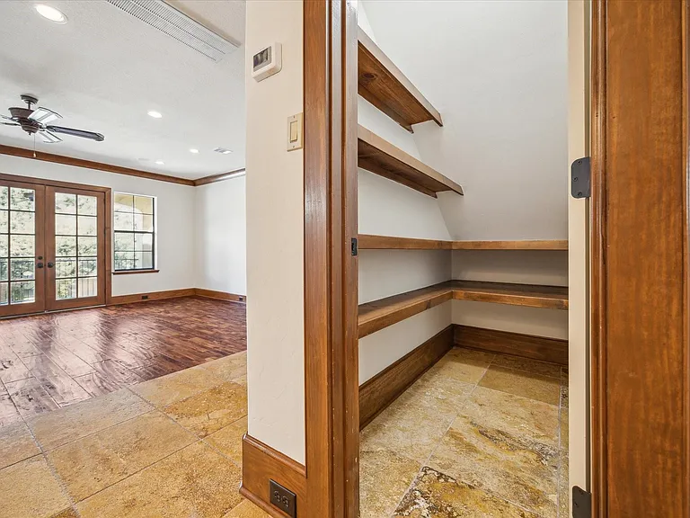 3614 Lancashire Ln — Photo 24