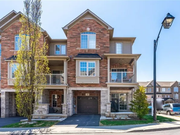 257 Parkside Dr #40, Hamilton, ON L8B 0W5