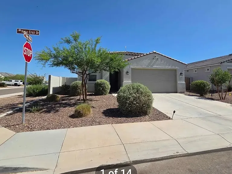 35340 W Vera Cruz Dr — Photo 1
