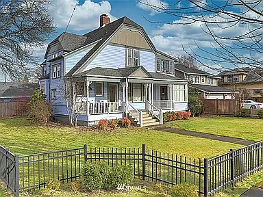 219 5th Ave NW #A Photo 1