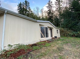 107 Castillo Rd #A, Chimacum, WA 98325
