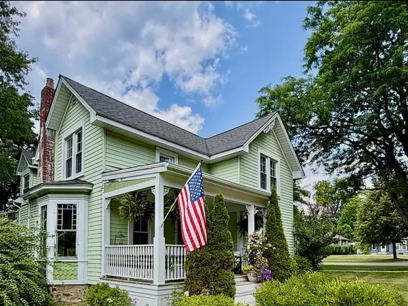 541 Union St, Milford, MI 48381