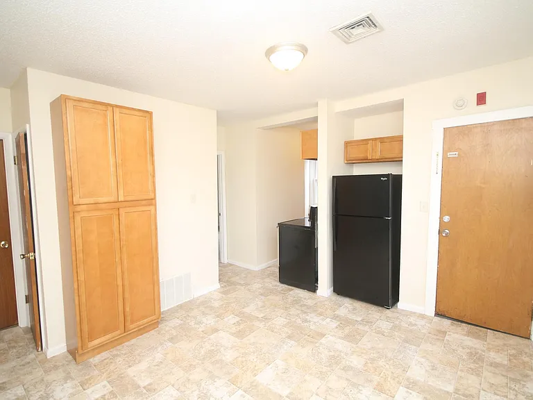 57 Jubilee St #3 — Photo 10