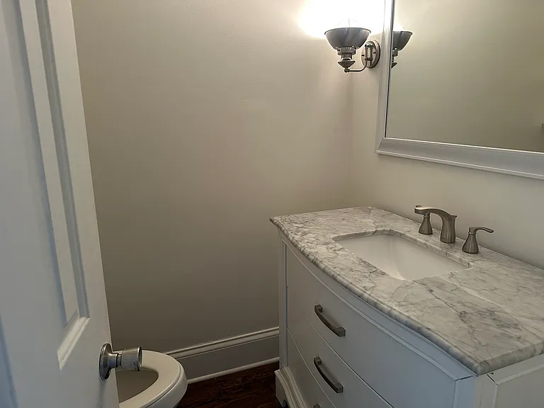727 Brentwood Point — Photo 12