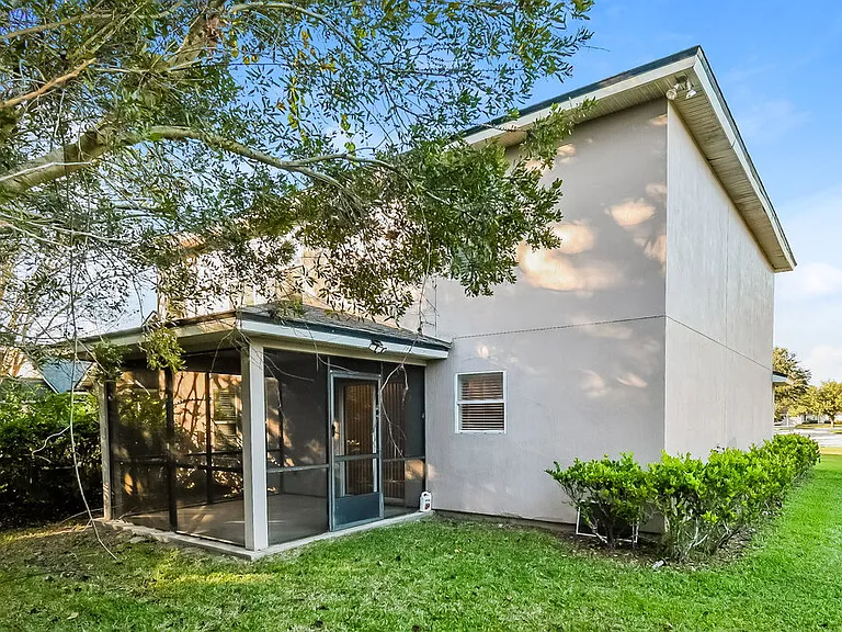 801 Crystal Spring Way St — Photo 17