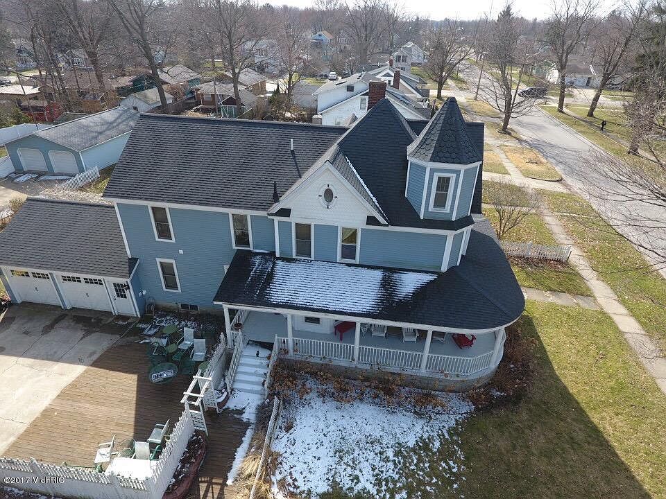 1st image of 553 Lagrange St