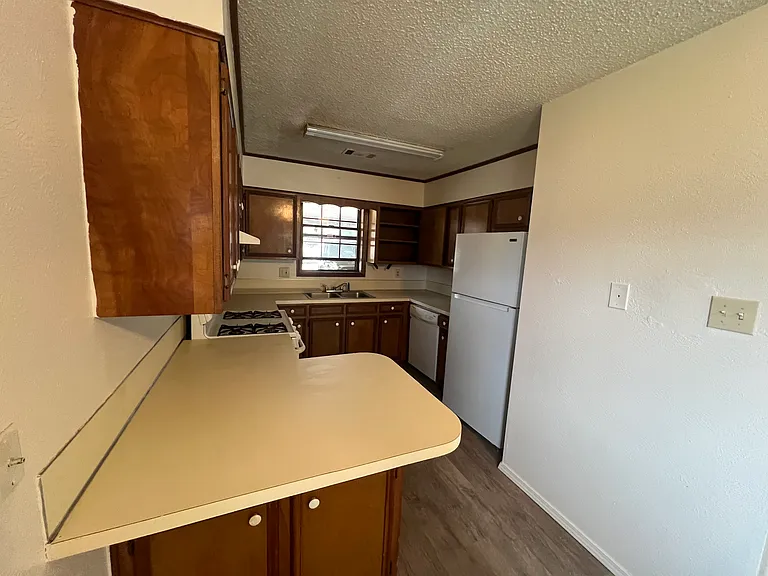38 Colonial Dr #A — Photo 3
