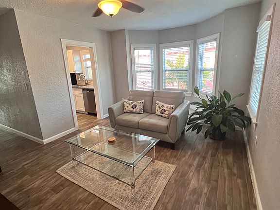 3rd image of 1502 N Fort Harrison Ave #B