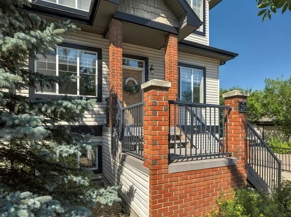 4821 Terwillegar Cmn NW #29, Edmonton, AB T6R 0C5