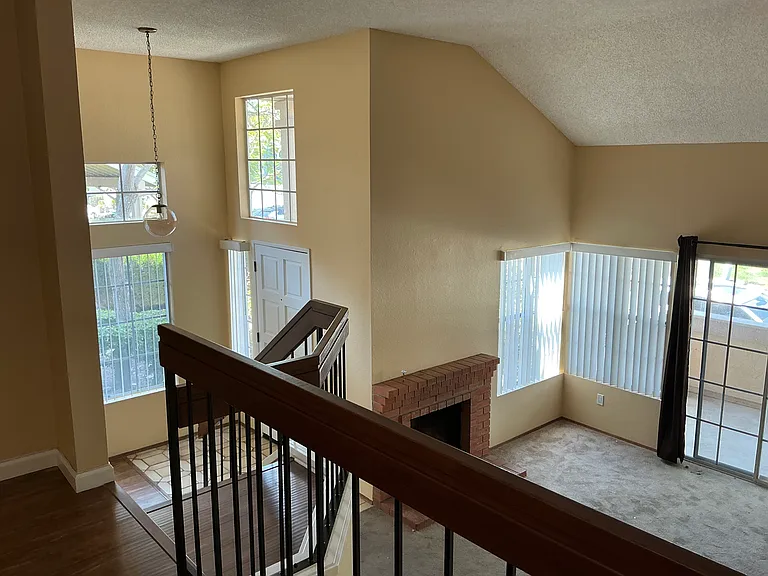 3205 E Fox Run Way — Photo 5