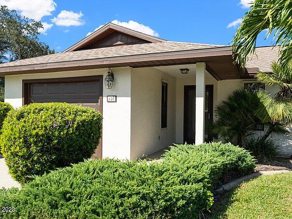 3rd image of 620 Soto Grande Ct
