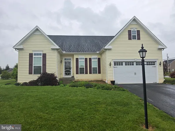 46 Tyler Dr, Hanover, PA 17331