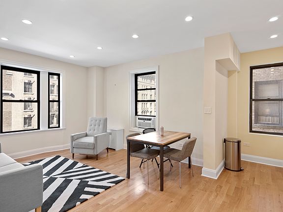 3rd image of 514 W 110th St APT 7D