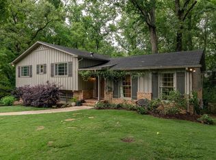 1320 Badham Dr, Vestavia Hills, AL 35216